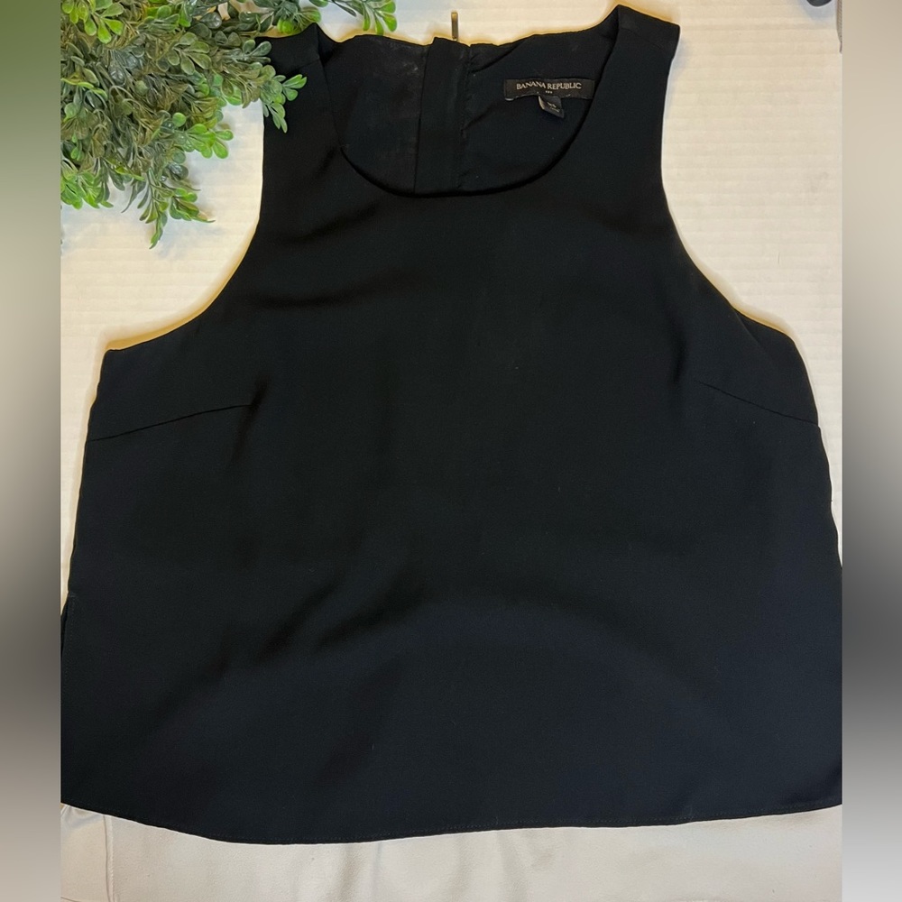 Banana Republic Blouse Womens Size XS Black White Layered Sleeveless Racerback